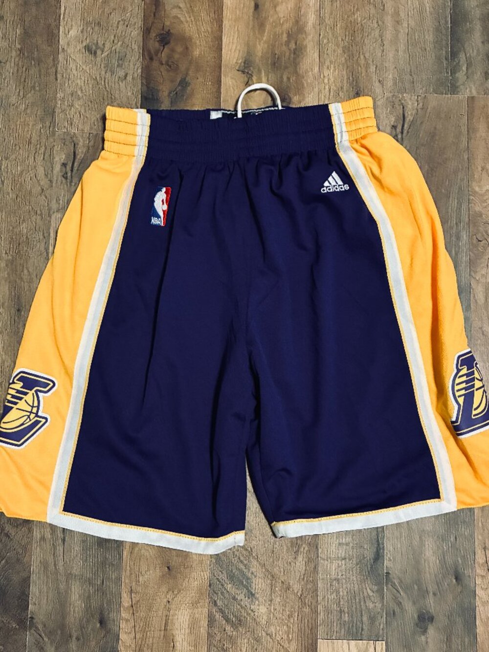 Adidas LA Lakers Basketball Shorts Swingman Purple Gold Kobe NBA Medium M
